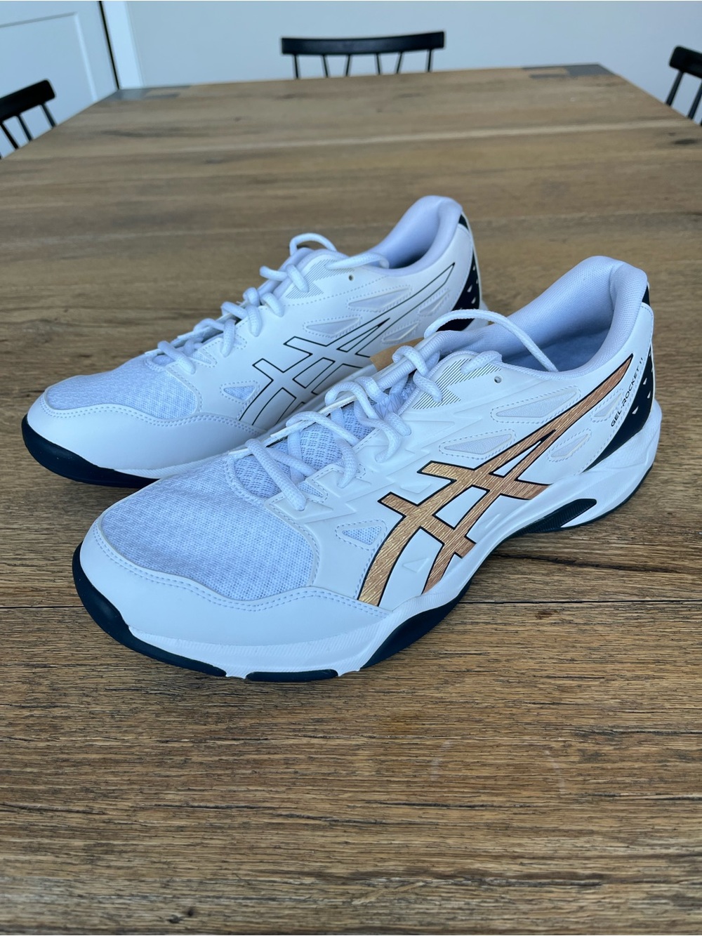 Size 13M ASICS Gel-Rocket 11 Volleyball Handball Squash White/Pure Gold
